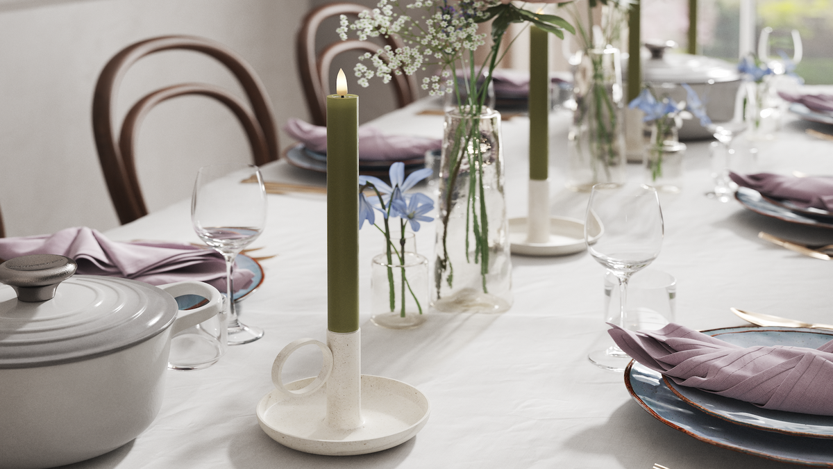 Natural faith LED Dinner candle With Wetlook ™ design