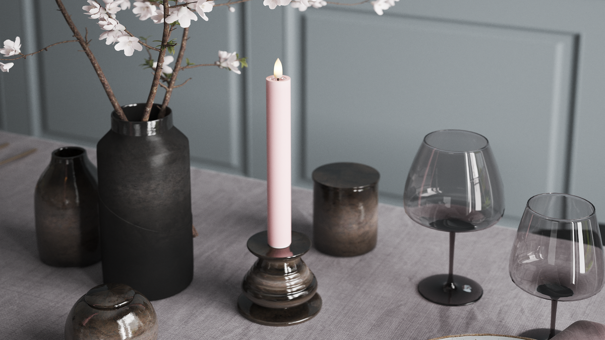 LED Dinner candle With lifelike LED flame