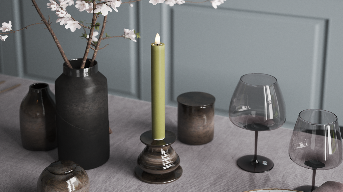 Practical timer function to your LED Dinner candle