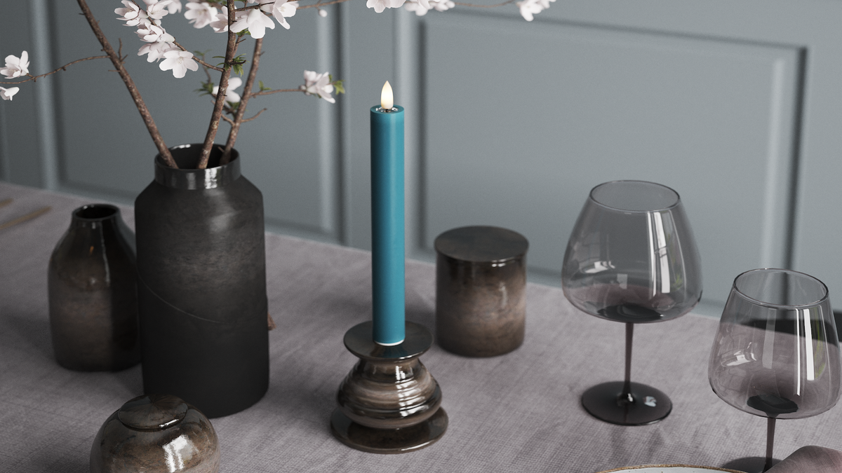 Practical timer function to your LED Dinner candle