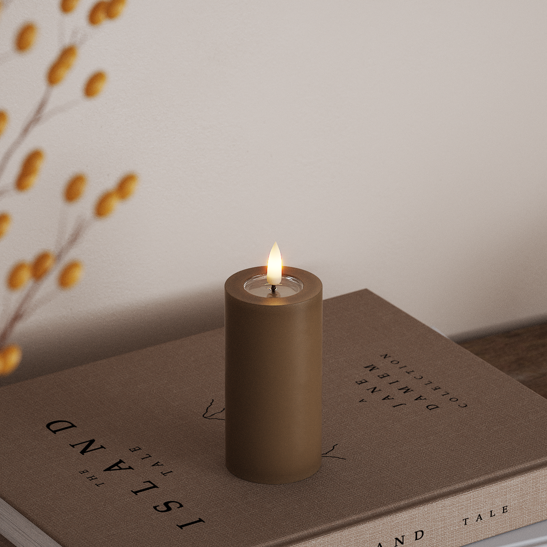 Deluxe Homeart LED Pillar candle Ø 5 x 10 cm Caramel LED Pillar candle 4