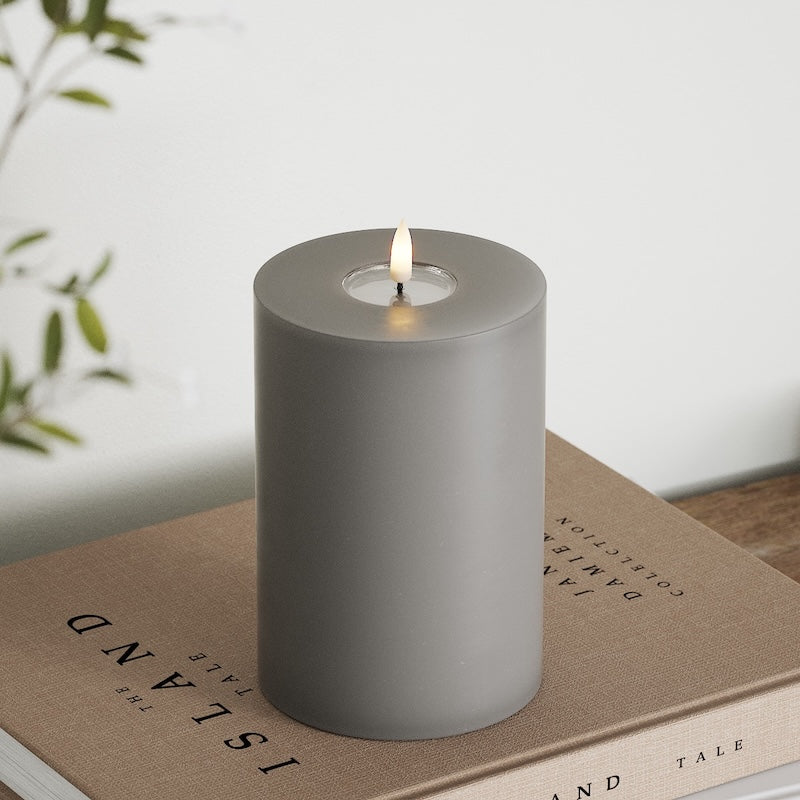 Deluxe Homeart LED Pillar candle Ø 10 x 15 cm Gray