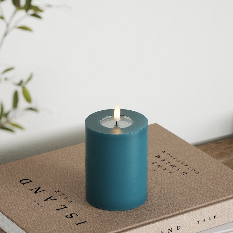 Deluxe Homeart LED Pillar candle Ø 7.5 x 10 cm Petroleum