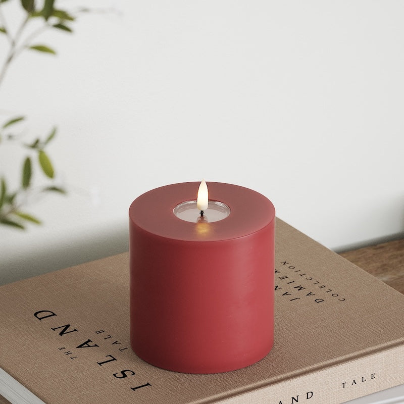 Deluxe Homeart LED Pillar candle Ø 10 x 10 cm Bordeaux