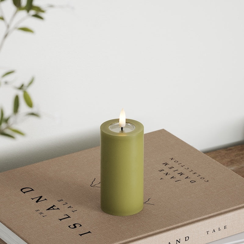 Deluxe Homeart LED Pillar candle Ø 5 x 10 cm Olive Green