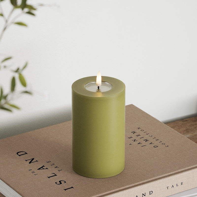 Deluxe Homeart LED Pillar candle Ø 7.5 x 12.5 cm Olive Green