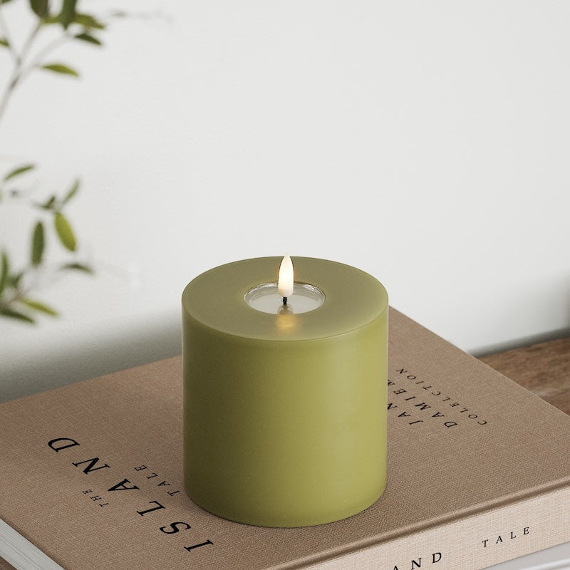 Deluxe Homeart LED Pillar candle Ø 10 x 10 cm Olive Green