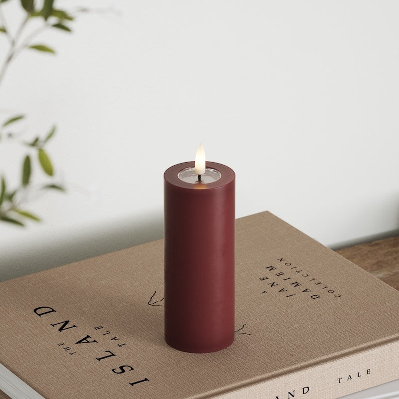 Deluxe Homeart LED Pillar candle Ø 5 x 12.5 cm Burgundy