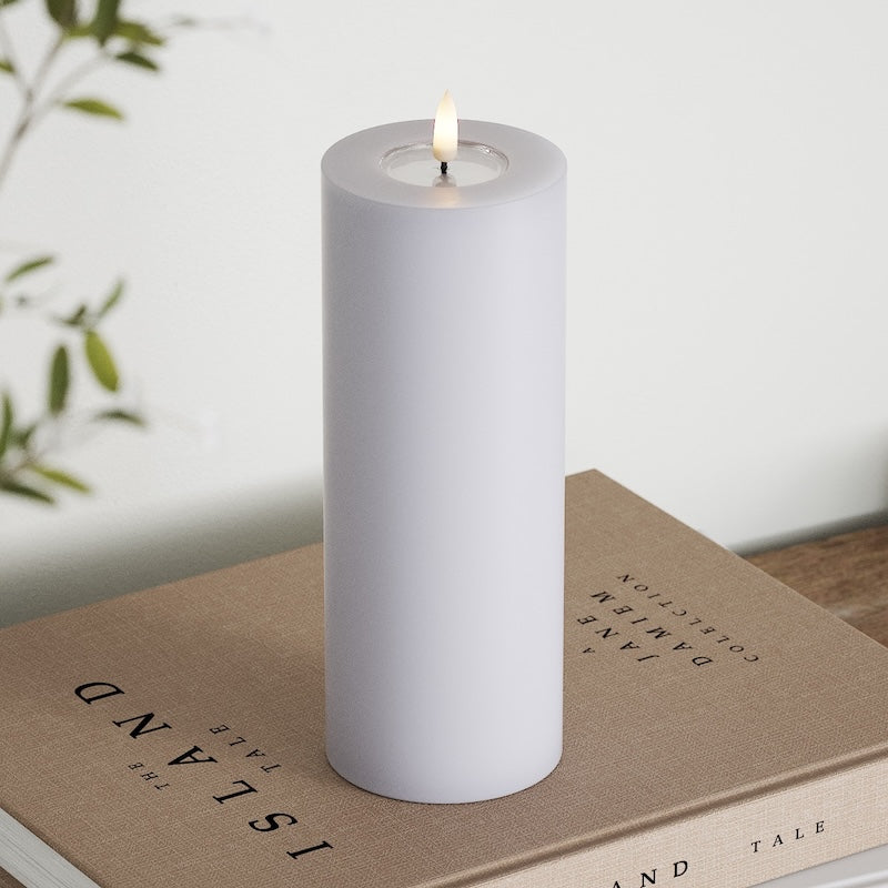 Deluxe Homeart LED Pillar candle Ø 7.5 x 20 cm Dusty Blue