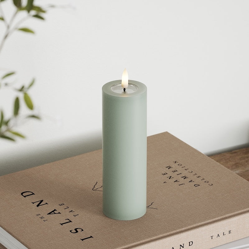 Deluxe Homeart LED Bloklys Ø 5 x 15 cm Salvie Grøn