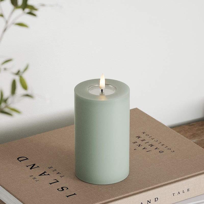 Deluxe Homeart LED Pillar candle Ø 7.5 x 12.5 cm Sage Green