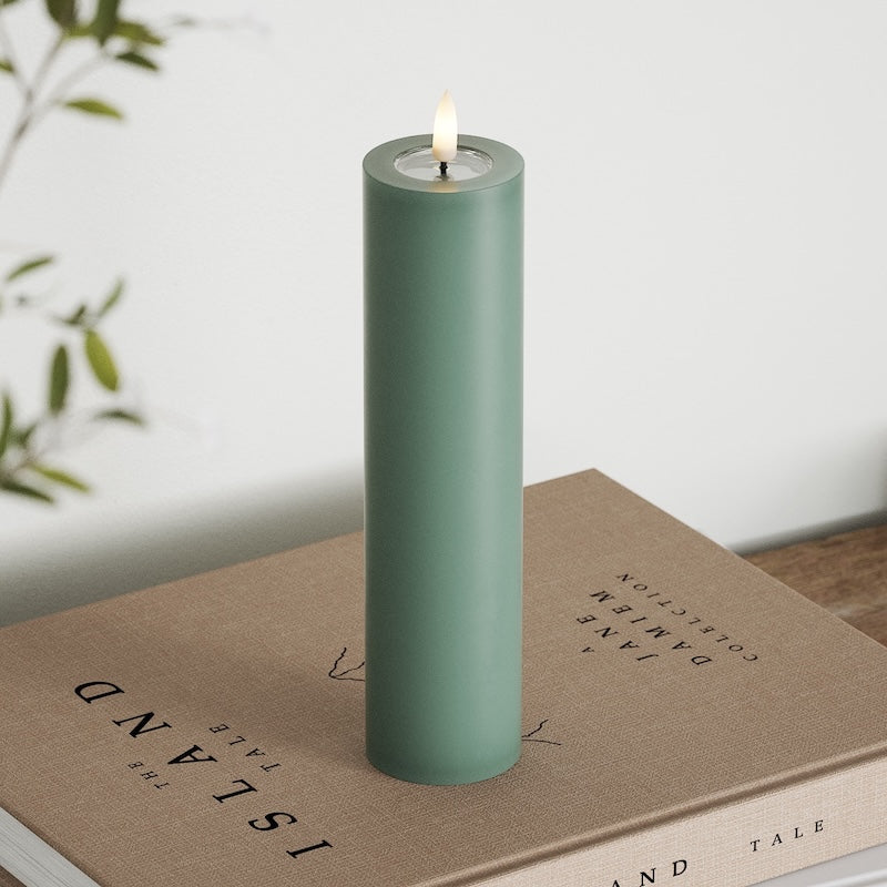 Deluxe Homeart LED Pillar candle Ø 5 x 20 cm Jade Green