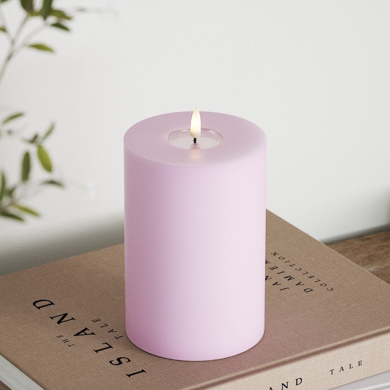 Deluxe Homeart LED Pillar candle Ø 10 x 15 cm Lavender