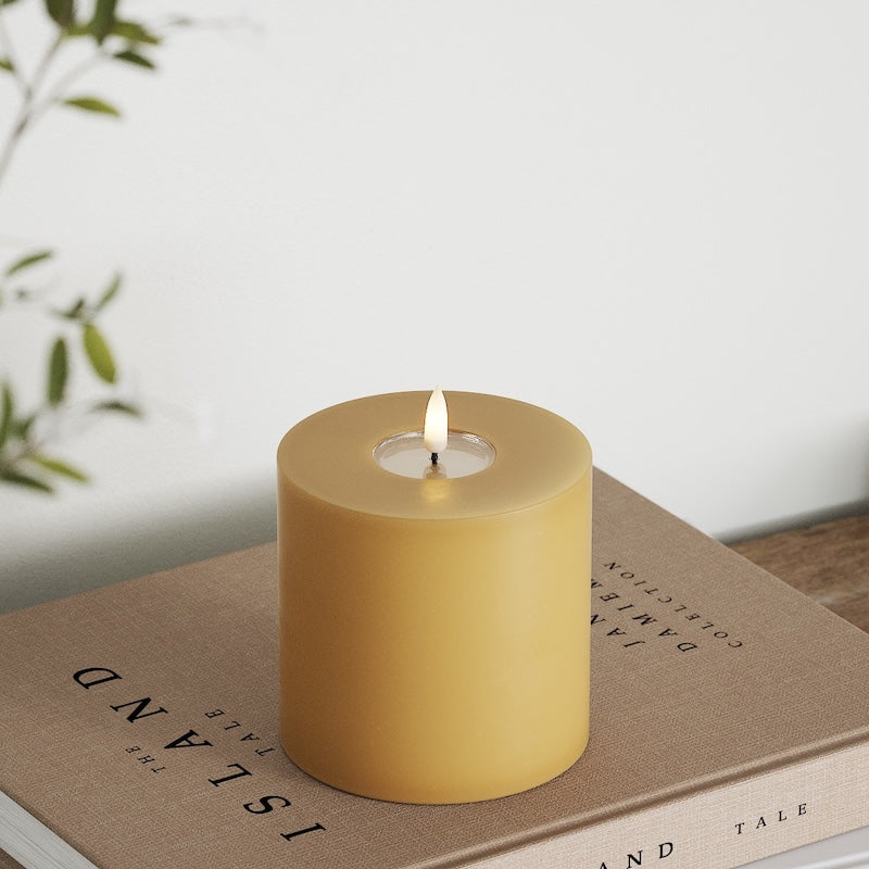 Deluxe Homeart LED Pillar candle Ø 10 x 10 cm Curry