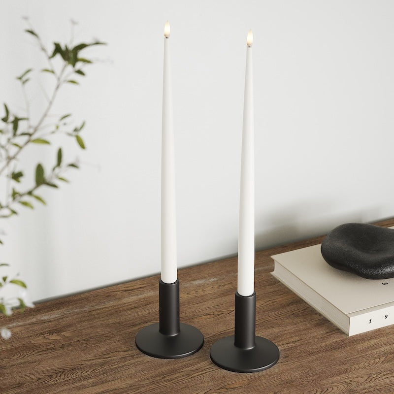 Deluxe Homeart LED Shiny Dinner candle with Lacquer, 2 pieces 38 cm White LED Shiny Dinner candle 2