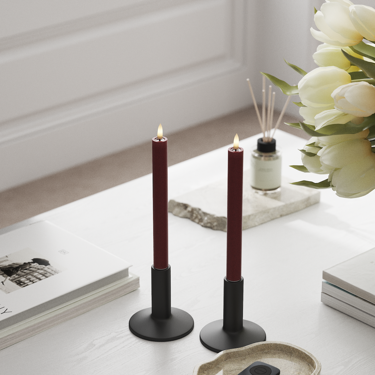 LED-Stabkerzen, 2 Stück, Ø 2 x 24 cm, Bordeaux – DeluxeHomeartShop