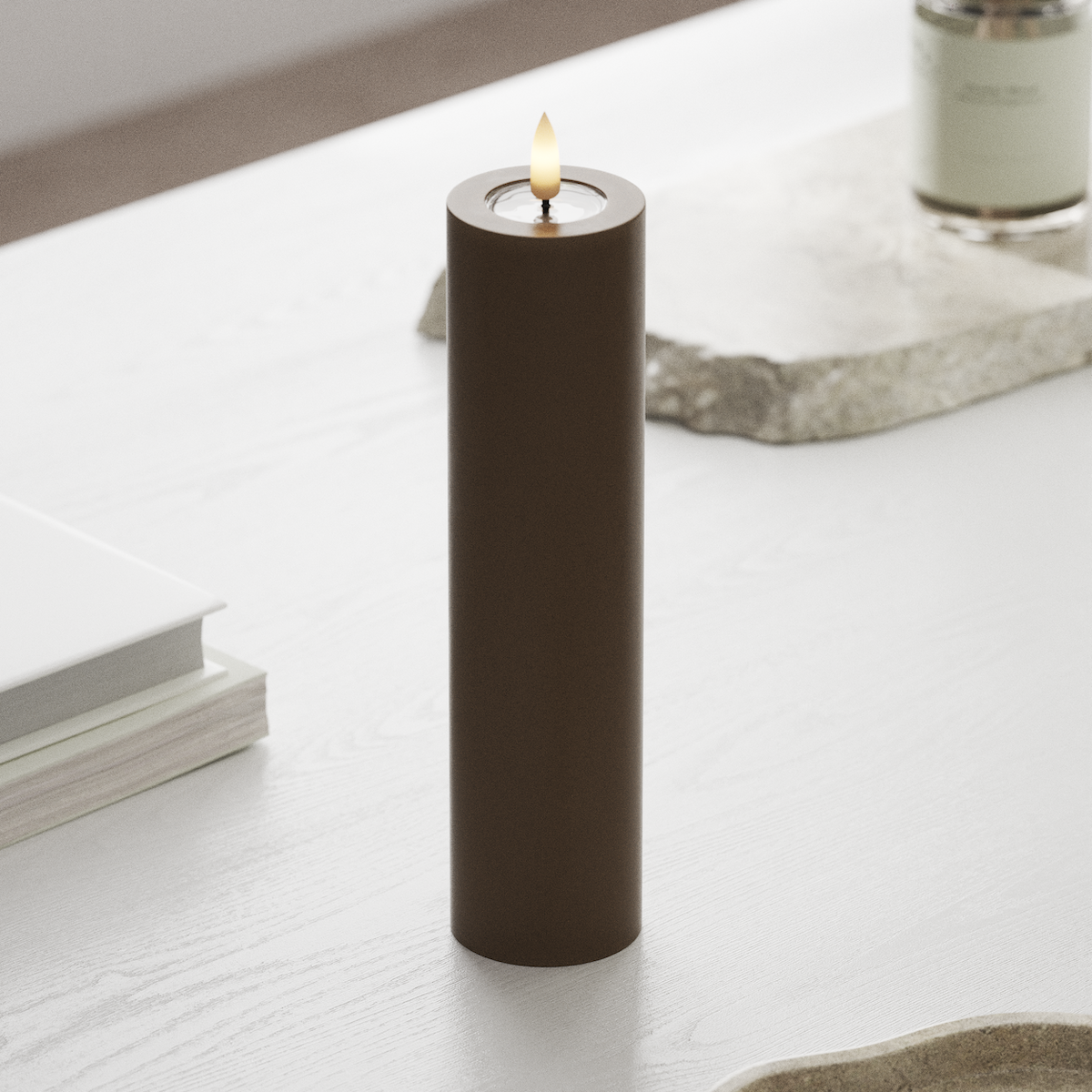 Deluxe Homeart LED Pillar candle Ø 5 x 20 cm Caramel LED Pillar candle 1