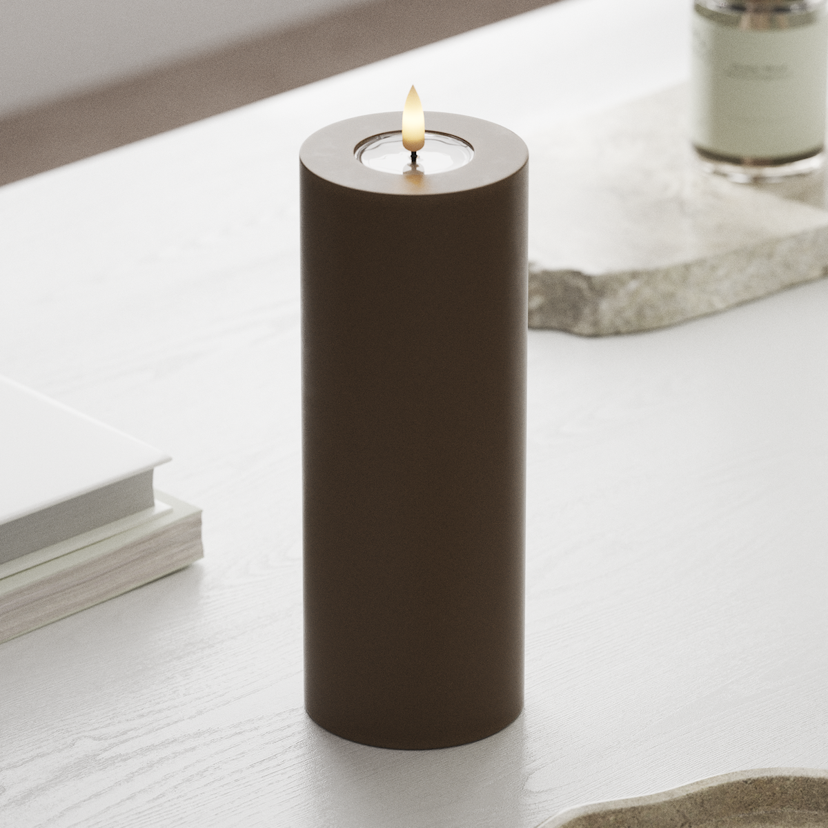 Deluxe Homeart LED Pillar candle Ø 7.5 x 20 cm Caramel LED Pillar candle 1