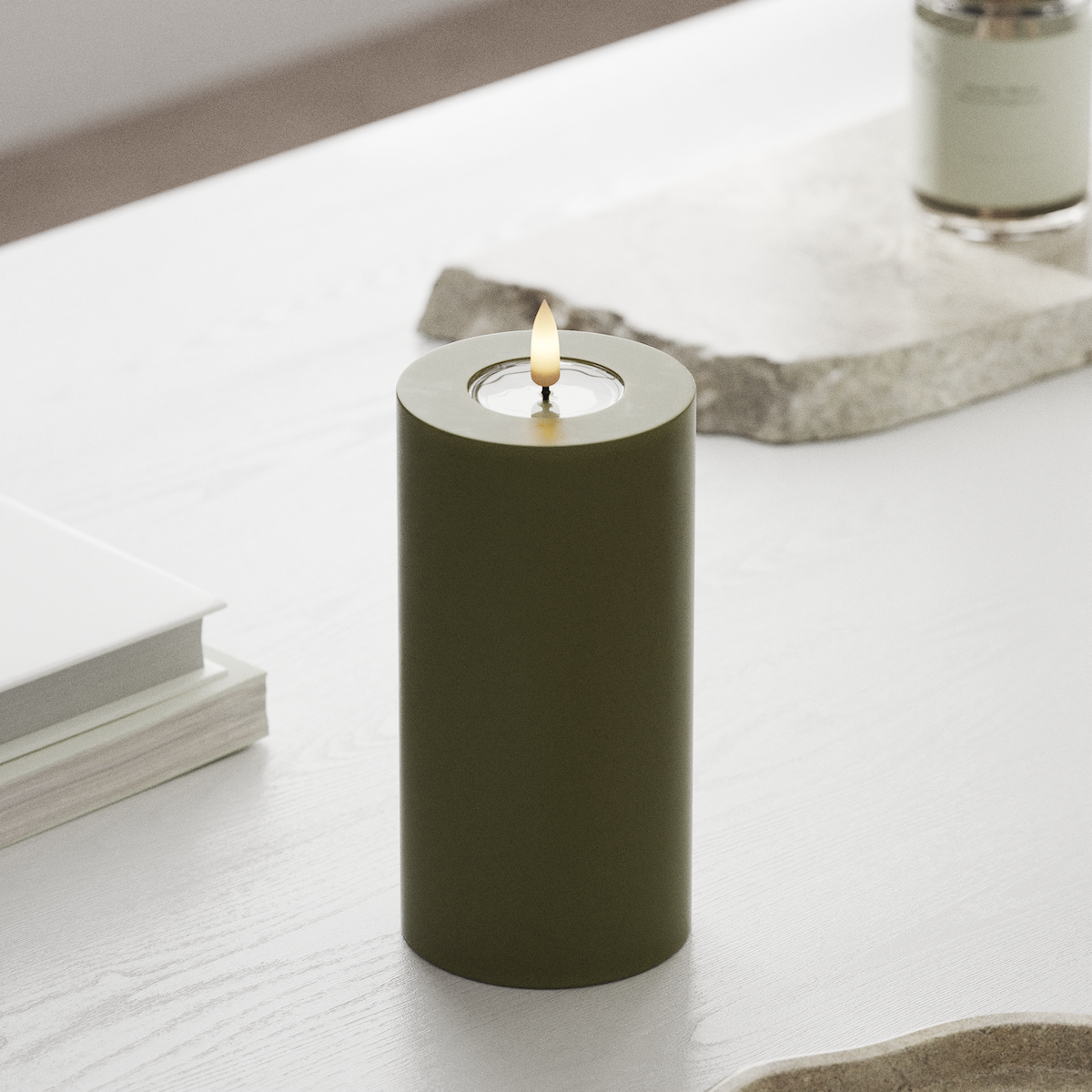 Deluxe Homeart LED Pillar candle Ø 7.5 x 15 cm Olive Green LED Pillar candle 1