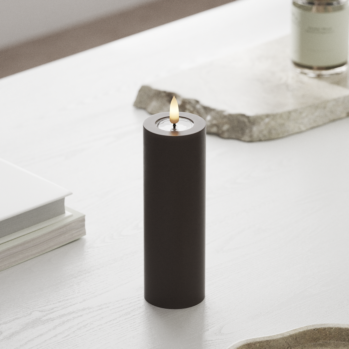 Deluxe Homeart LED Pillar candle Ø 5 x 15 cm Mocha LED Pillar candle 1