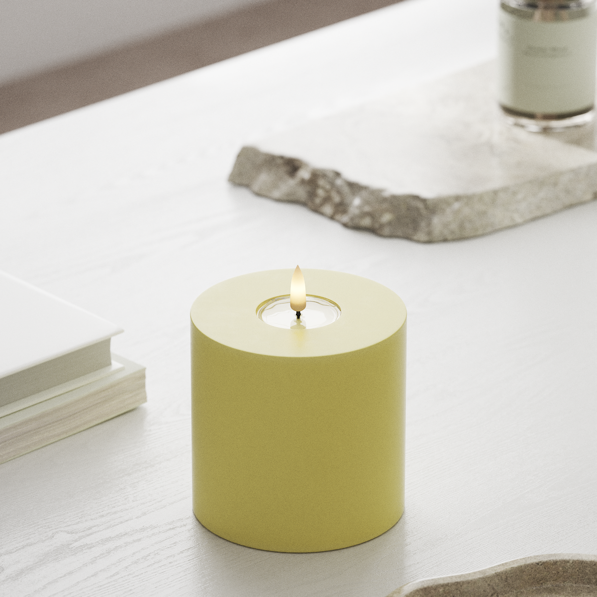 Deluxe Homeart LED Pillar candle Ø 10 x 10 cm Light Yellow LED Pillar candle 1