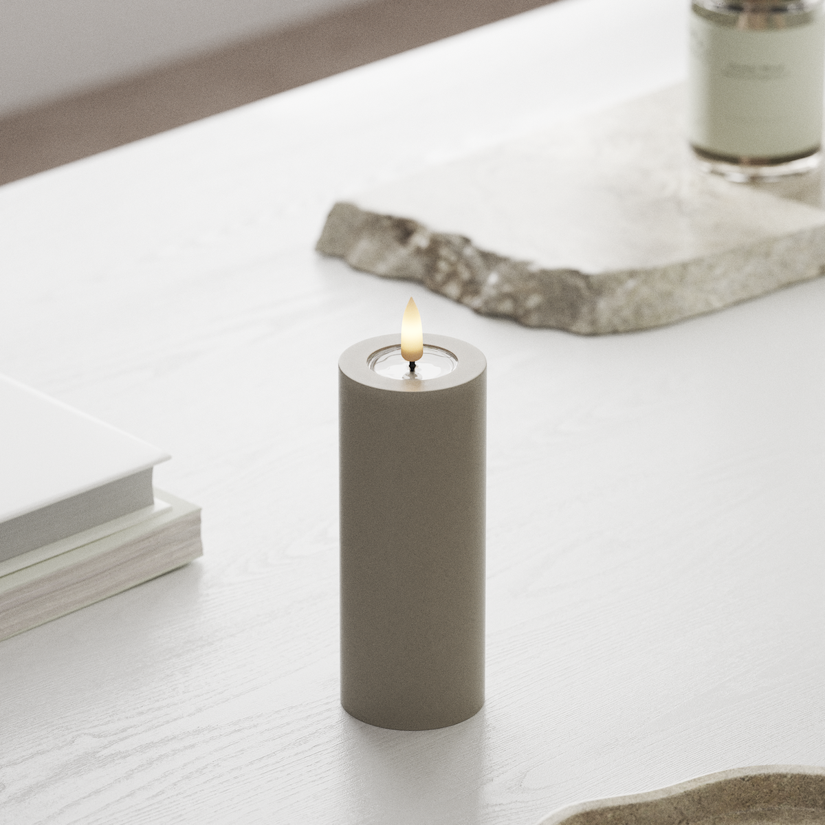 Deluxe Homeart LED Pillar candle Ø 5 x 12.5 cm Sand LED Pillar candle 1