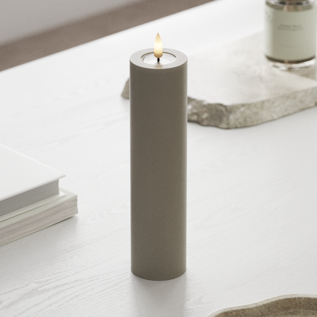 Deluxe Homeart LED Pillar candle Ø 5 x 20 cm Sand LED Pillar candle 1