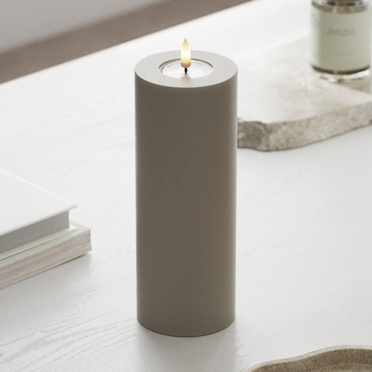 Deluxe Homeart LED Pillar candle Ø 7.5 x 20 cm Sand LED Pillar candle 1