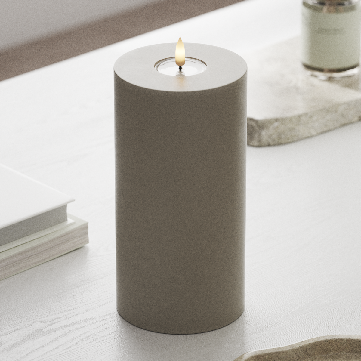 Deluxe Homeart LED Pillar candle Ø 10 x 20 cm Sand LED Pillar candle 1