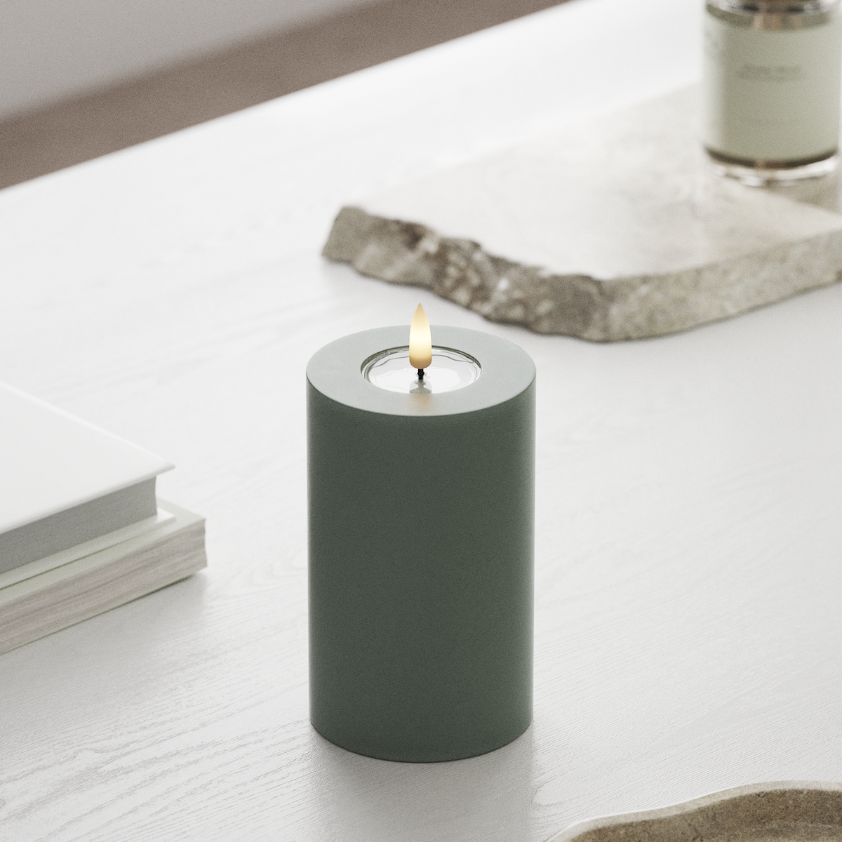 Deluxe Homeart LED Pillar candle Ø 7.5 x 12.5 cm Sage Green LED Pillar candle 1
