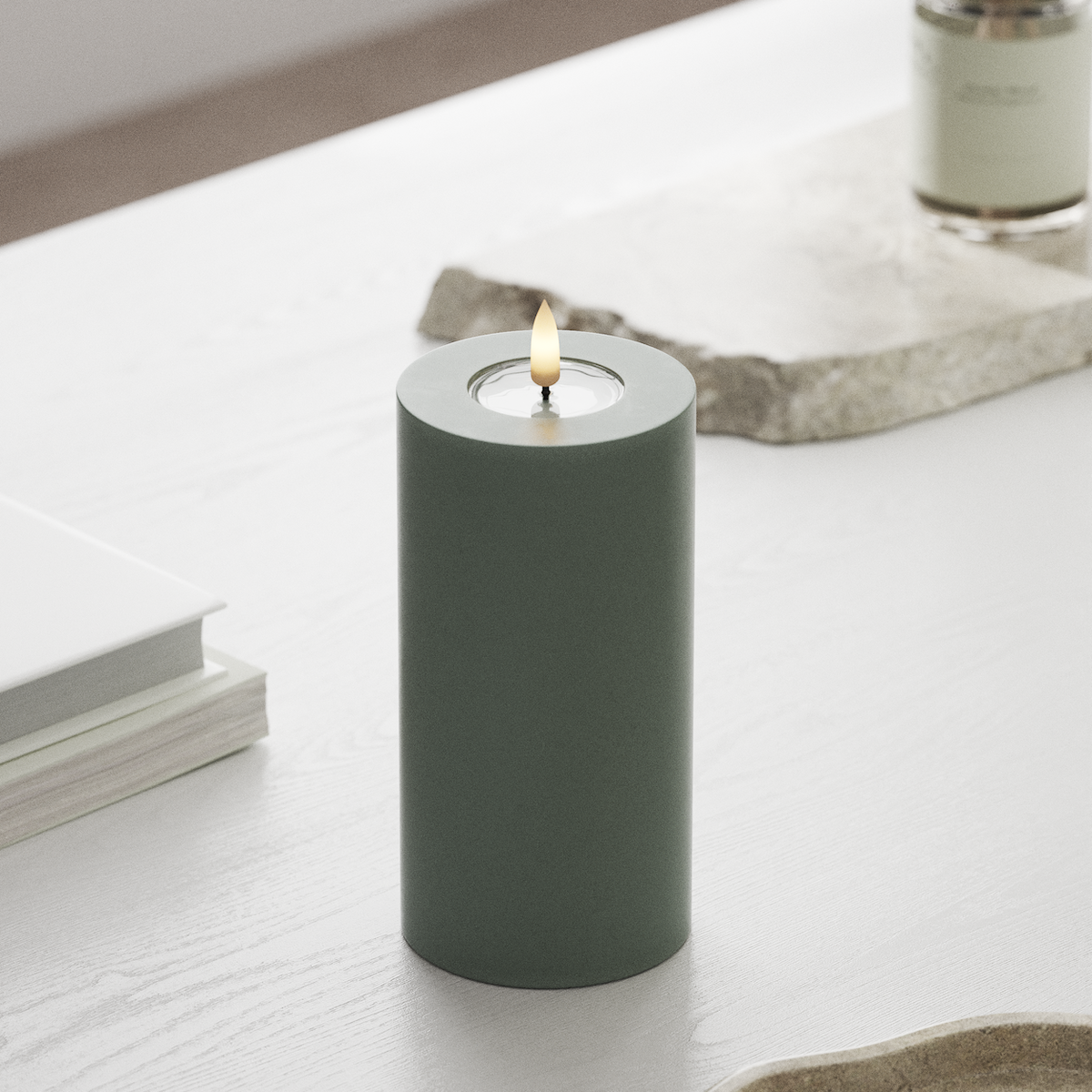 Deluxe Homeart LED Pillar candle Ø 7.5 x 15 cm Sage Green LED Pillar candle 1