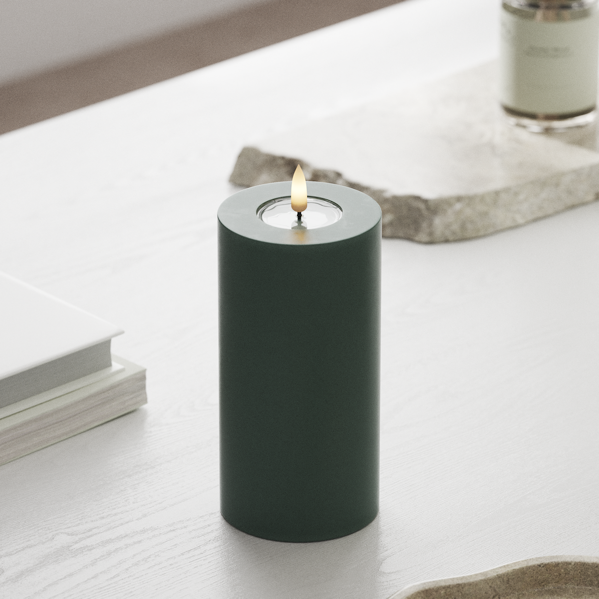 Deluxe Homeart LED Pillar candle Ø 7.5 x 15 cm Jade Green LED Pillar candle 1