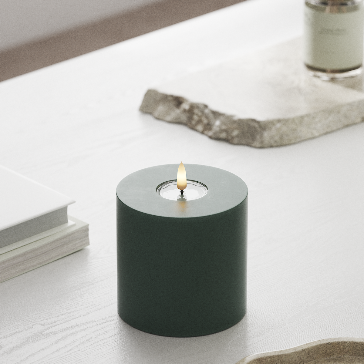Deluxe Homeart LED Pillar candle Ø 10 x 10 cm Jade Green LED Pillar candle 1