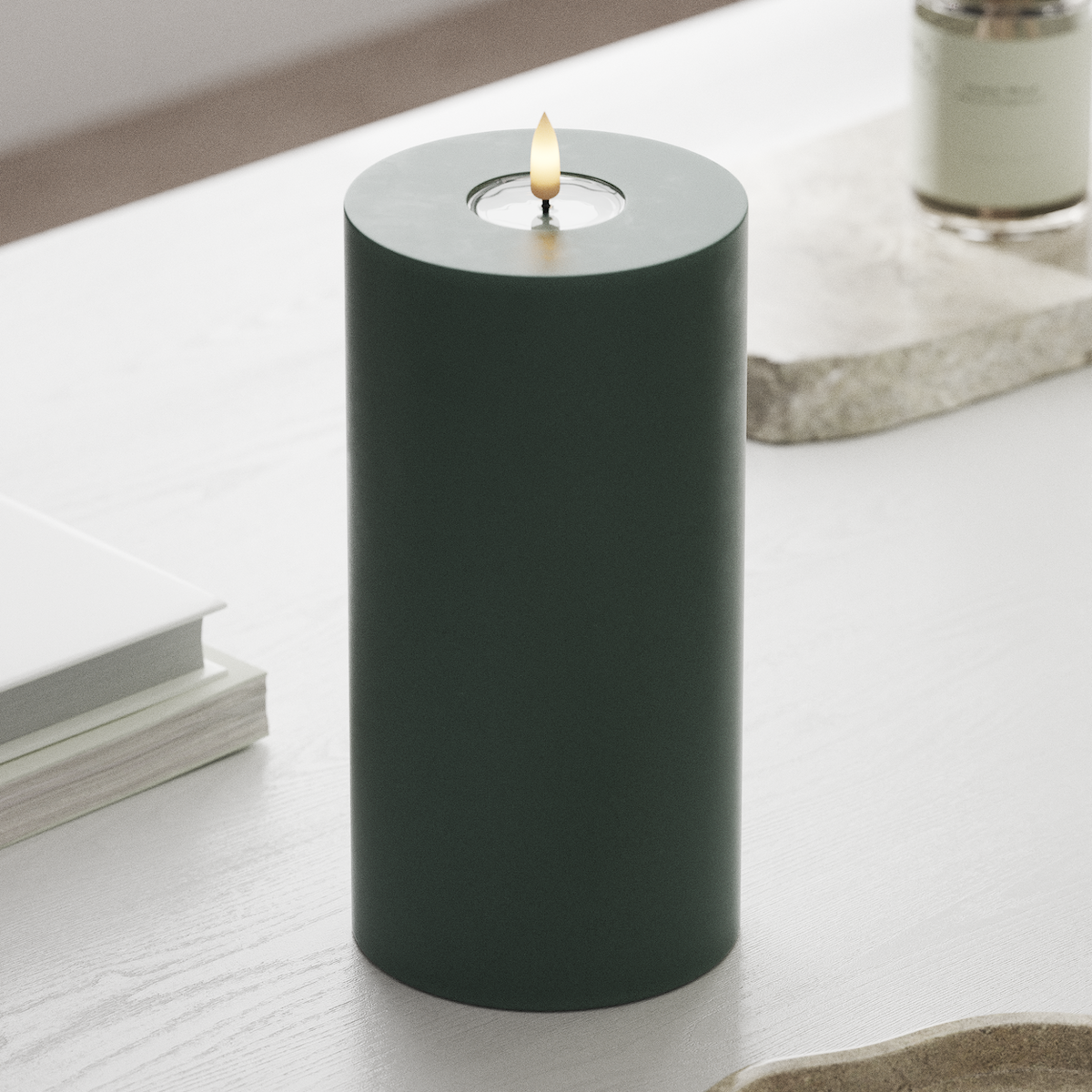 Deluxe Homeart LED Pillar candle Ø 10 x 20 cm Jade Green LED Pillar candle 1