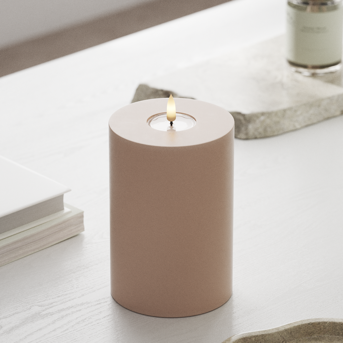 Deluxe Homeart LED Pillar candle Ø 10 x 15 cm Pink LED Pillar candle 1
