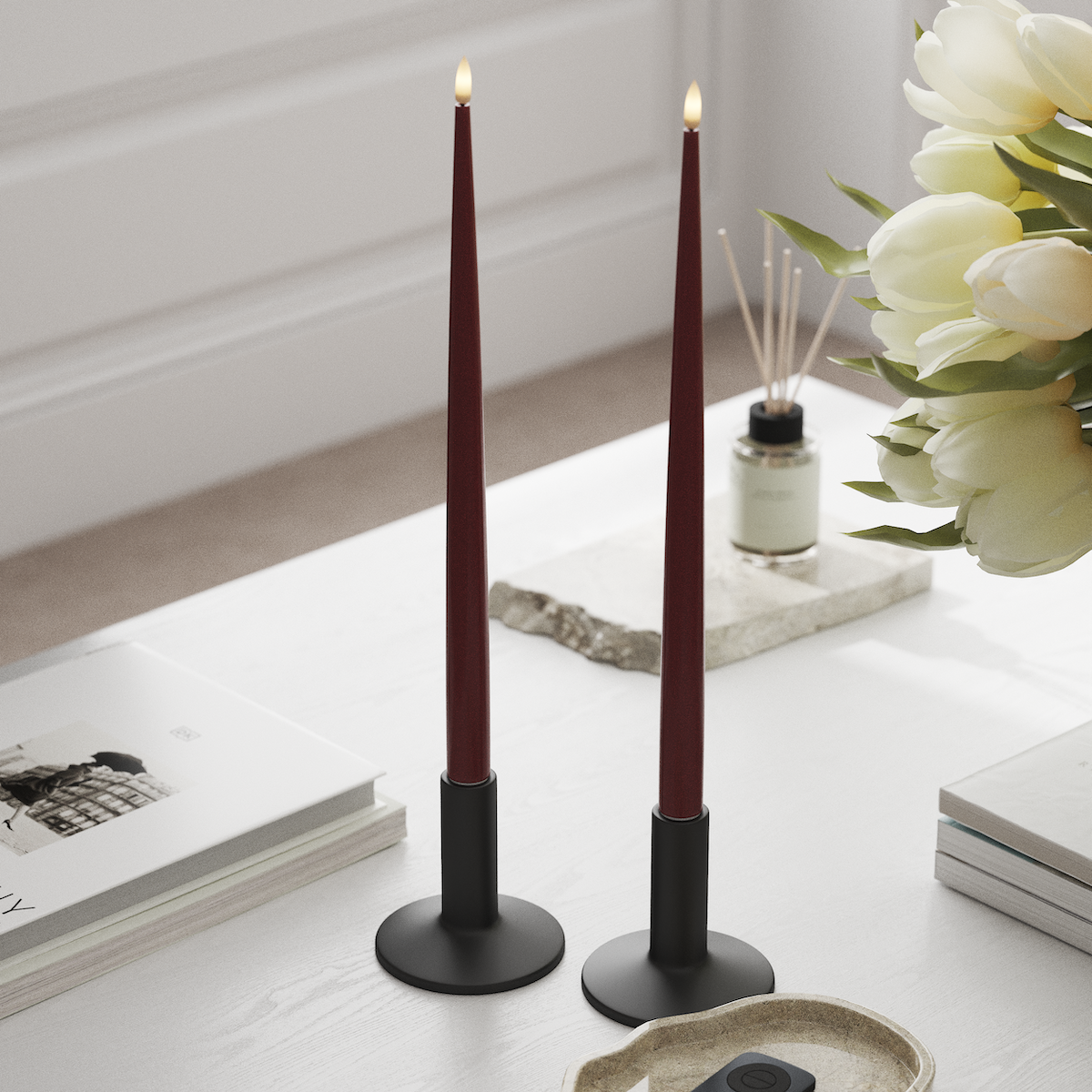 Deluxe Homeart LED Shiny Dinner candle with Lacquer, 2 pieces 38 cm Bordeaux LED Shiny Dinner candle 1