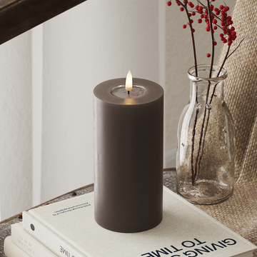 Deluxe Homeart LED Pillar candle Ø 7.5 x 15 cm Mocha LED Pillar candle 4