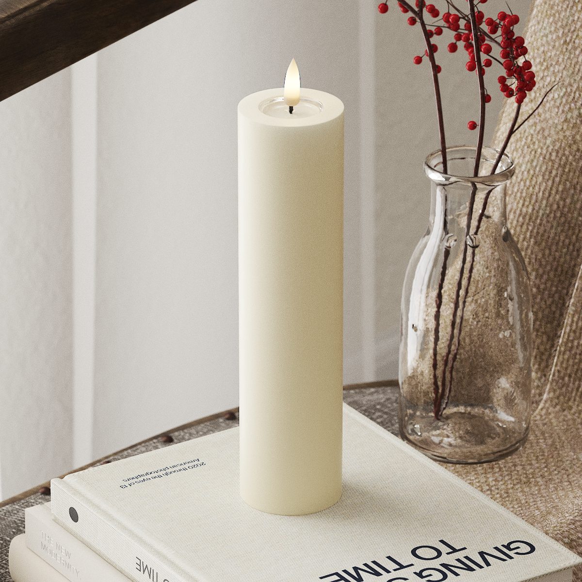 Deluxe Homeart LED Pillar candle Ø 5 x 20 cm Cream LED Pillar candle 4