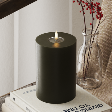 Deluxe Homeart LED Pillar candle Ø 10 x 15 cm Dark Green LED Pillar candle 4