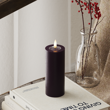 Deluxe Homeart LED Pillar candle Ø 5 x 12.5 cm Dark Purple LED Pillar candle 4