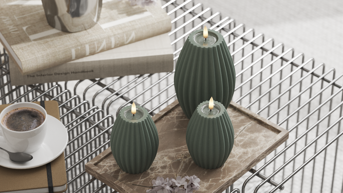 Natural faith LED Ribbed candle With Wetlook ™ design