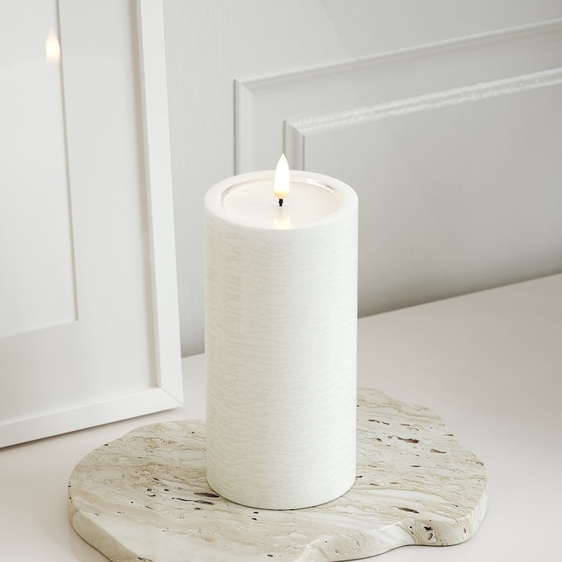 Unique Candles Unique LED Pillar candle D 7.5 x 15 cm White