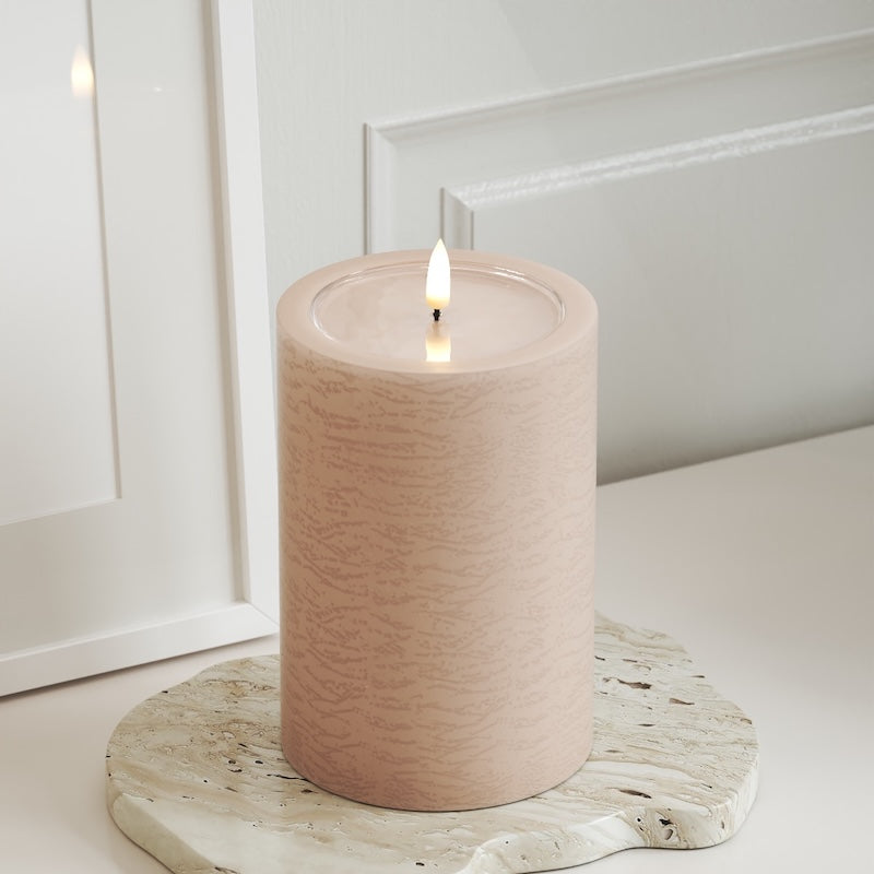 Unique Candles Unique LED Pillar candle D 10 x 15 cm Pink